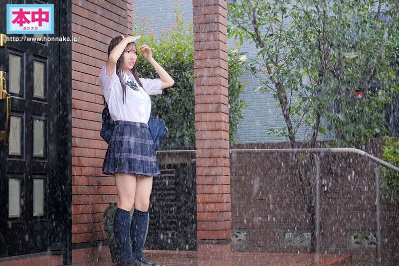 鈴の家りん(铃之家铃)作品HMN-643发布!大雨袭来,女高中生制服湿透屋檐下躲雨,屋主邀进门硬上中出-图片2