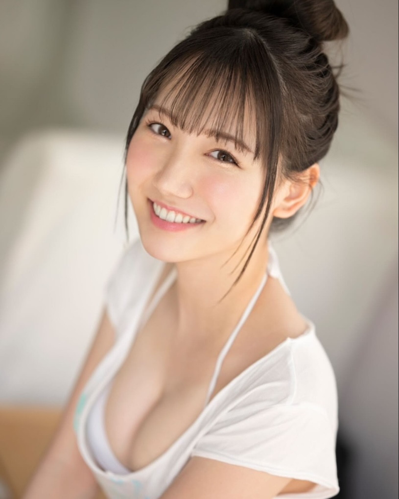 狂搭讪素人男子的「深沟美乳妹」,在最棒时机出手...果然全中!